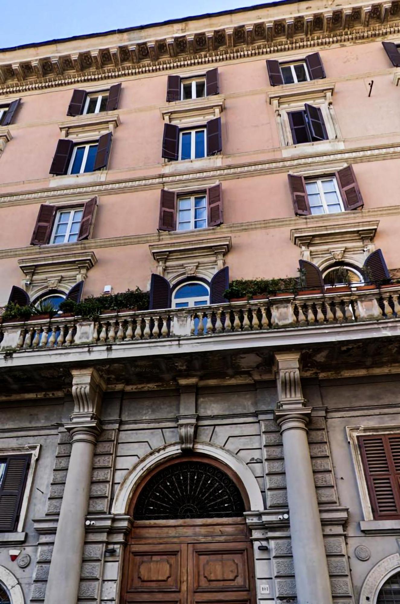 Sina Rent Room, Rome